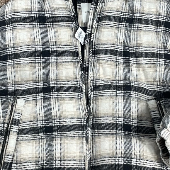 American Eagle Puffer Coat - Picture 4 of 9